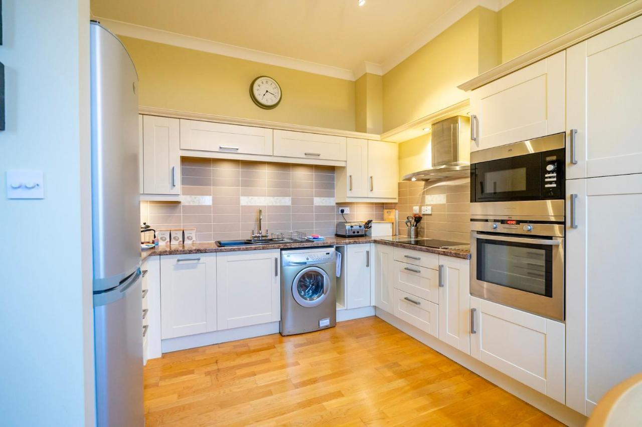Apartemen 43 County House