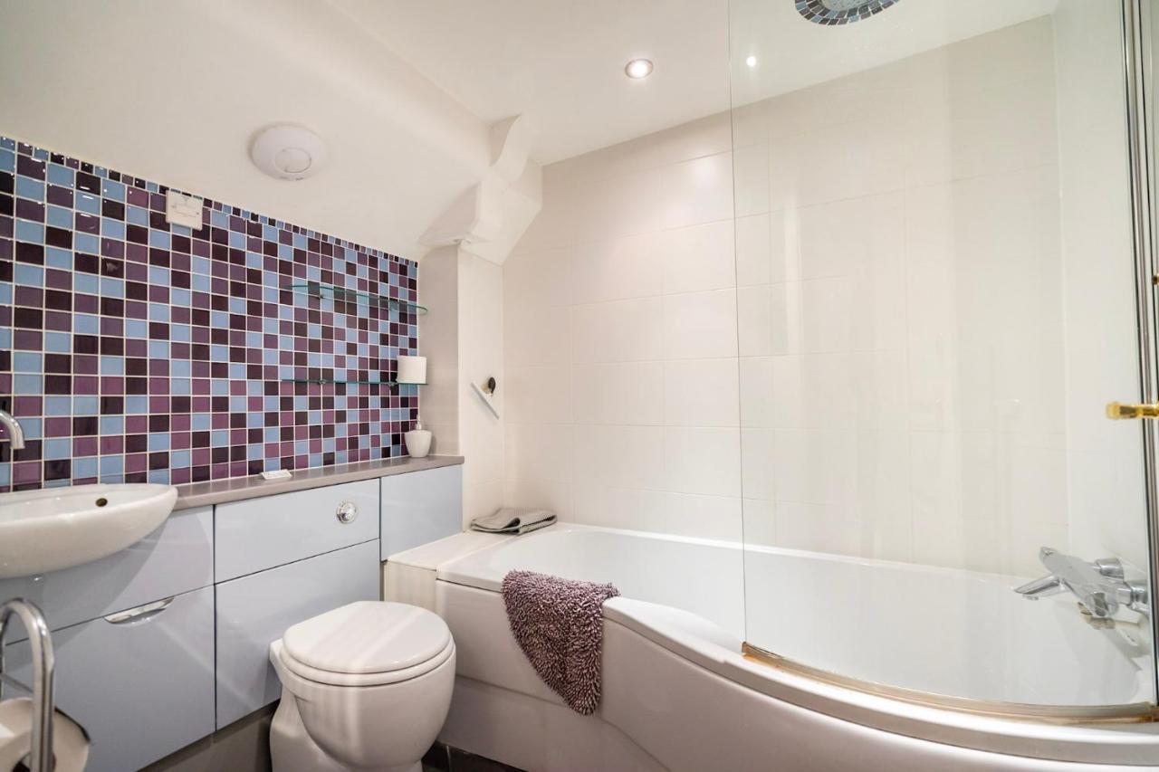 43 County House Apartemen *