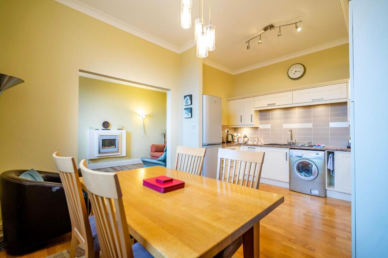 43 County House Apartemen